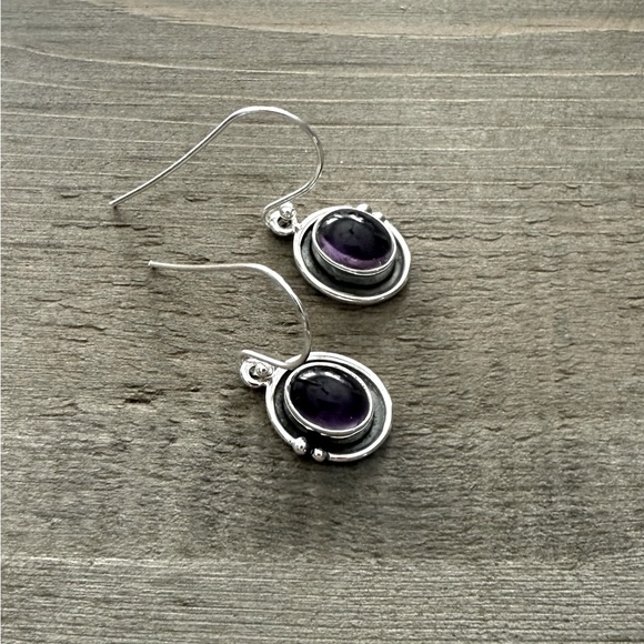 925 Sterling Silver Amethyst Dangle Earrings! NEW! - Picture 1 of 7